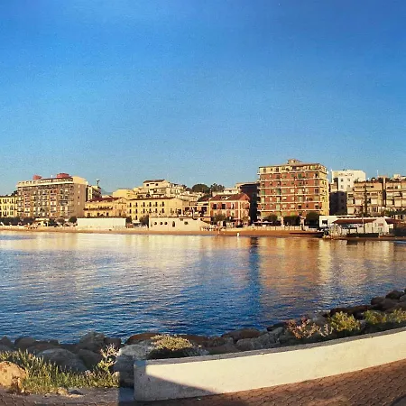 Apartment Karola Crotone